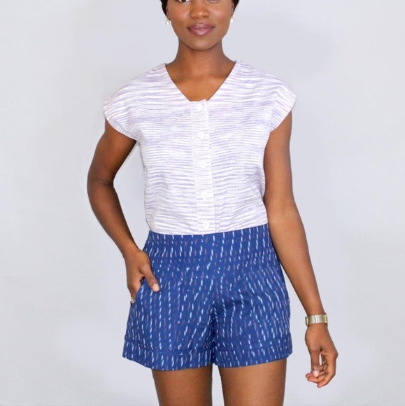 XL Passion Lilie Ikat Shorts Blue and Red Fair Trade - Picture 2 of 8